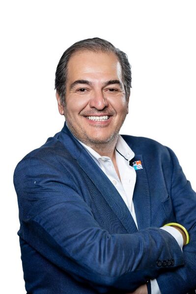 File:Roberto Toledo.jpg